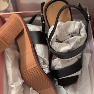 Stylish Black Strappy Heels